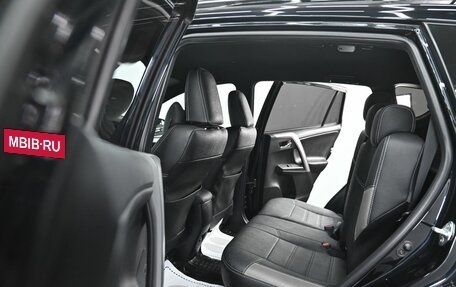 Toyota RAV4, 2019 год, 2 695 000 рублей, 18 фотография