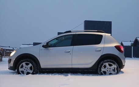 Renault Sandero II рестайлинг, 2018 год, 1 215 000 рублей, 6 фотография