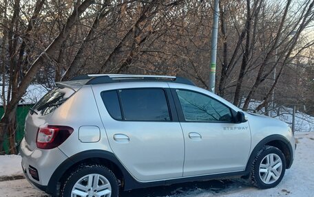 Renault Sandero II рестайлинг, 2018 год, 1 215 000 рублей, 13 фотография