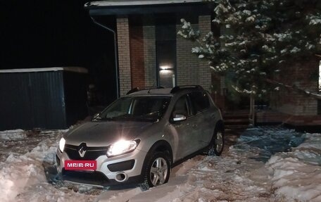 Renault Sandero II рестайлинг, 2018 год, 1 215 000 рублей, 11 фотография