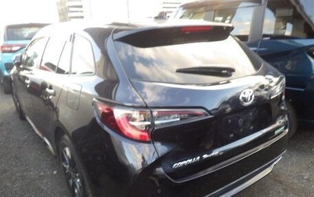 Toyota Corolla, 2021 год, 1 690 000 рублей, 3 фотография