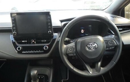 Toyota Corolla, 2021 год, 1 690 000 рублей, 5 фотография