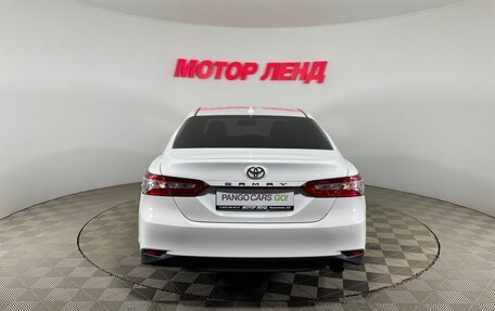 Toyota Camry, 2018 год, 2 637 000 рублей, 5 фотография