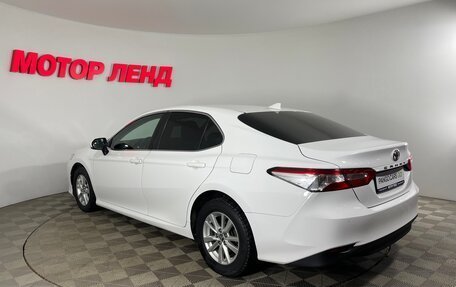 Toyota Camry, 2018 год, 2 637 000 рублей, 6 фотография