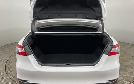 Toyota Camry, 2018 год, 2 637 000 рублей, 7 фотография