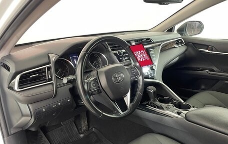 Toyota Camry, 2018 год, 2 637 000 рублей, 8 фотография