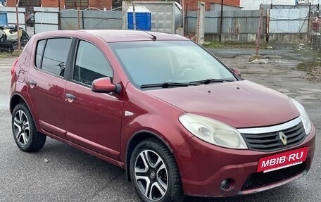 Renault Sandero I, 2011 год, 450 000 рублей, 3 фотография