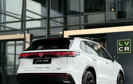 Volkswagen Tiguan, 2025 год, 4 695 000 рублей, 22 фотография