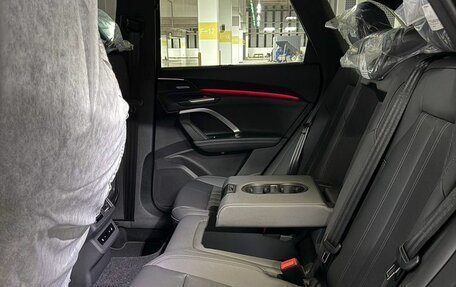 Audi Q5, 2025 год, 9 050 000 рублей, 24 фотография