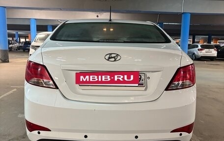 Hyundai Solaris II рестайлинг, 2015 год, 690 000 рублей, 6 фотография