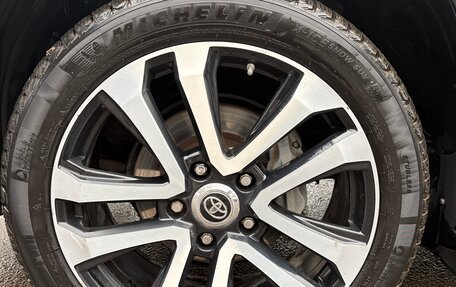 Toyota Land Cruiser 200, 2016 год, 5 500 000 рублей, 3 фотография