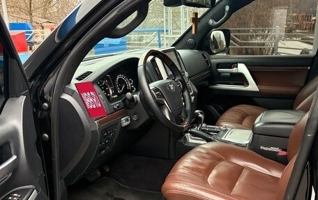 Toyota Land Cruiser 200, 2016 год, 5 500 000 рублей, 8 фотография