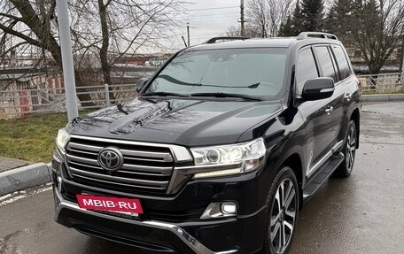 Toyota Land Cruiser 200, 2016 год, 5 500 000 рублей, 20 фотография