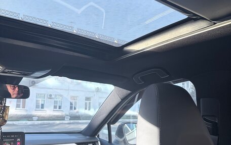 Toyota RAV4, 2024 год, 5 000 000 рублей, 4 фотография