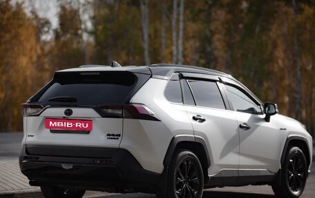 Toyota RAV4, 2024 год, 5 000 000 рублей, 7 фотография