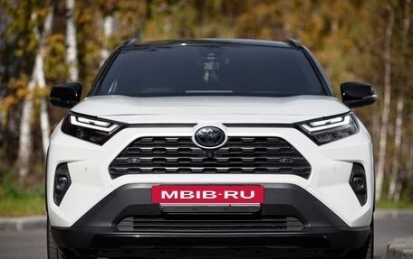 Toyota RAV4, 2024 год, 5 000 000 рублей, 8 фотография