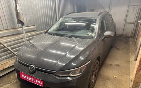 Volkswagen Golf VIII, 2021 год, 1 900 000 рублей, 3 фотография