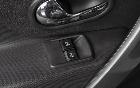 Renault Logan II, 2020 год, 699 000 рублей, 7 фотография