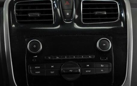 Renault Logan II, 2020 год, 699 000 рублей, 10 фотография