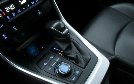 Toyota RAV4, 2021 год, 3 470 000 рублей, 19 фотография