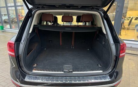 Volkswagen Touareg III, 2016 год, 2 610 000 рублей, 8 фотография