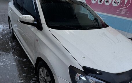 Volkswagen Polo VI (EU Market), 2011 год, 520 000 рублей, 1 фотография