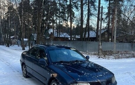 Mitsubishi Carisma I, 2002 год, 100 000 рублей, 2 фотография