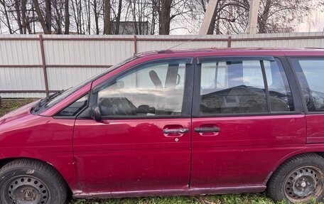 Nissan Prairie III, 1993 год, 99 999 рублей, 2 фотография