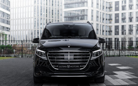 Mercedes-Benz V-Класс, 2025 год, 14 700 000 рублей, 2 фотография