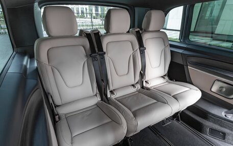 Mercedes-Benz V-Класс, 2025 год, 14 700 000 рублей, 34 фотография