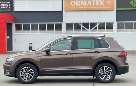 Volkswagen Tiguan II, 2018 год, 2 299 000 рублей, 3 фотография