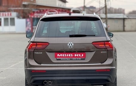 Volkswagen Tiguan II, 2018 год, 2 299 000 рублей, 8 фотография