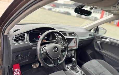 Volkswagen Tiguan II, 2018 год, 2 299 000 рублей, 16 фотография