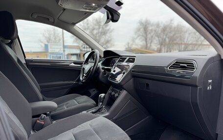 Volkswagen Tiguan II, 2018 год, 2 299 000 рублей, 29 фотография