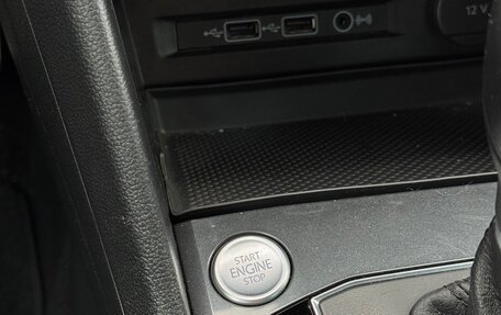 Volkswagen Tiguan II, 2018 год, 2 299 000 рублей, 26 фотография