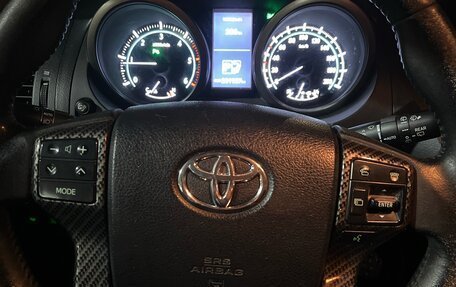 Toyota Land Cruiser Prado 150 рестайлинг 2, 2013 год, 2 650 000 рублей, 10 фотография