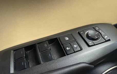 Lexus NX I, 2017 год, 2 920 000 рублей, 8 фотография