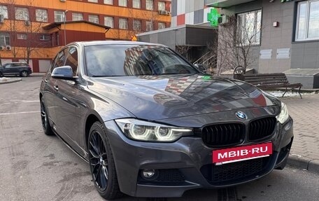BMW 3 серия, 2017 год, 3 фотография