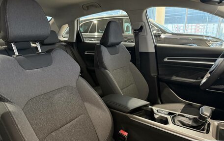 Geely Emgrand, 2024 год, 1 749 000 рублей, 6 фотография