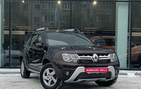 Renault Duster I рестайлинг, 2017 год, 1 244 000 рублей, 3 фотография
