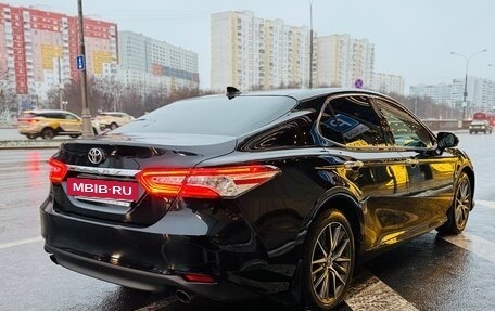 Toyota Camry, 2022 год, 3 599 000 рублей, 5 фотография