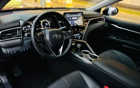 Toyota Camry, 2022 год, 3 599 000 рублей, 9 фотография