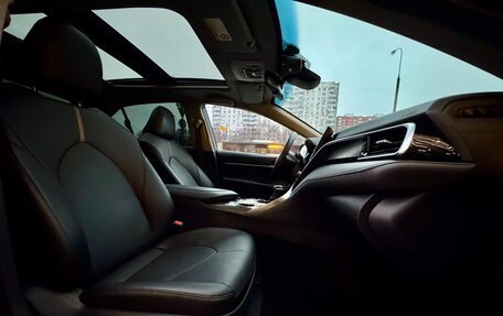 Toyota Camry, 2022 год, 3 599 000 рублей, 15 фотография