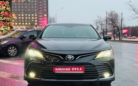 Toyota Camry, 2022 год, 3 599 000 рублей, 8 фотография