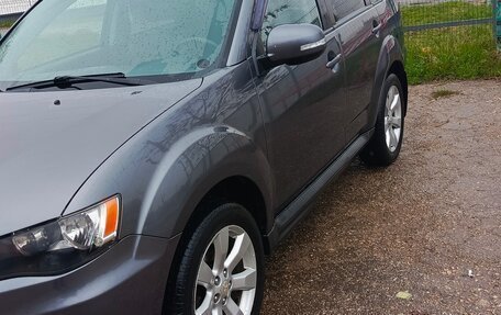 Mitsubishi Outlander III рестайлинг 3, 2012 год, 1 320 000 рублей, 3 фотография