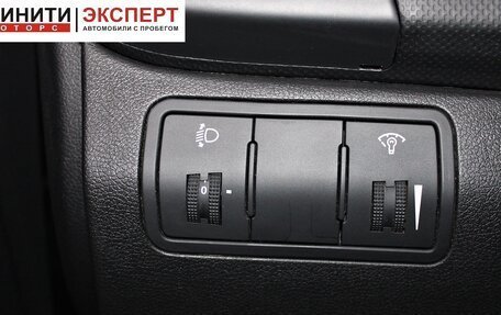 Hyundai Solaris II рестайлинг, 2012 год, 789 900 рублей, 9 фотография