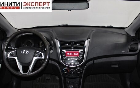 Hyundai Solaris II рестайлинг, 2012 год, 789 900 рублей, 7 фотография