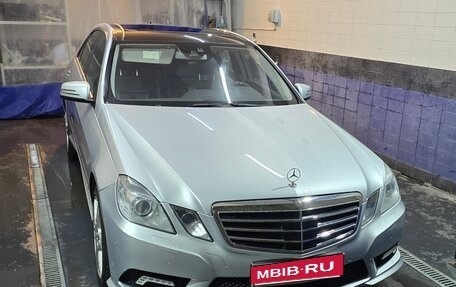 Mercedes-Benz E-Класс, 2010 год, 1 450 000 рублей, 1 фотография
