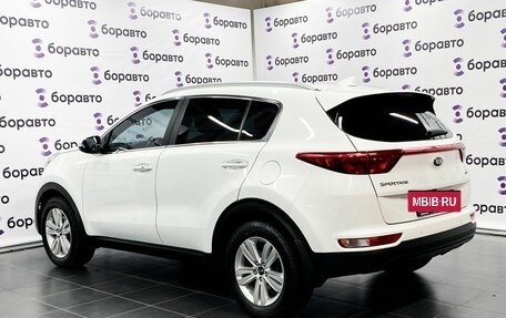 KIA Sportage IV рестайлинг, 2017 год, 2 200 000 рублей, 5 фотография