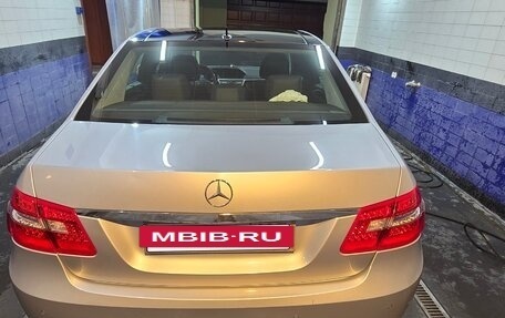 Mercedes-Benz E-Класс, 2010 год, 1 450 000 рублей, 8 фотография